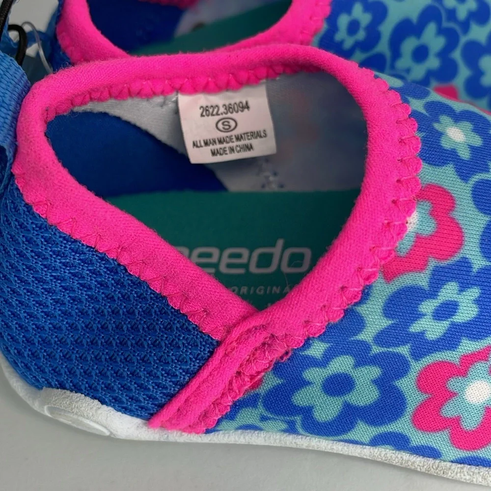 Speedo Floral Water Shoes- Kids Size S 5-6 NWT